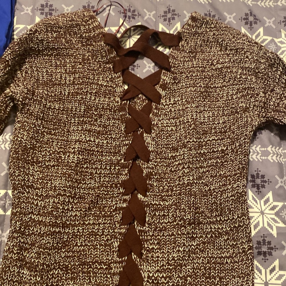 Sweater - Picture 2 of 2